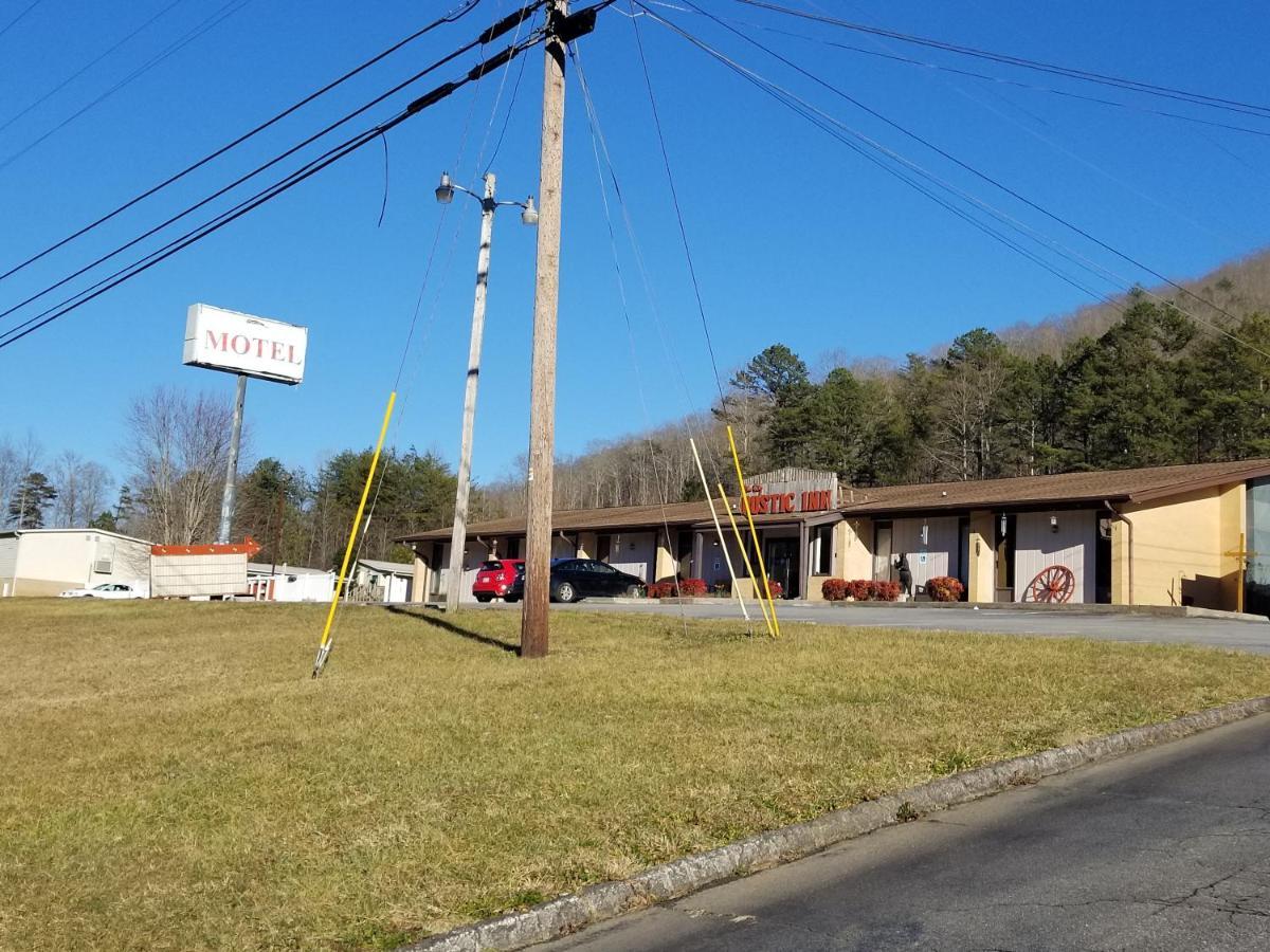 Blue Sky Inn- Complimentary Happy Hour Th-Sun, Veteran Owned, Full Breakfast, Best Green Space, 1 Mile From Blue Ridge, Fire Pit المظهر الخارجي الصورة